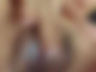 kerry-90's Live Sex Cam Show