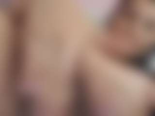 kerry-90's Live Sex Cam Show