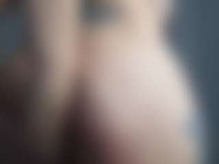Live cam show with kerry-90 - Brown Eyes Teen (18+) on Soda Cam