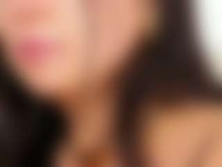 Live cam show with Ann-Sweer - Living Room on Stripli.com
