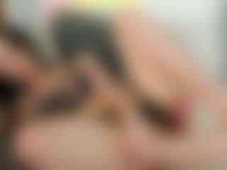 Live cam show with Ann-Sweer - Living Room on Camming Site