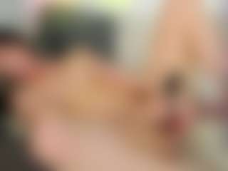 Live cam show with Ann-Sweer - Solo on Camsoda