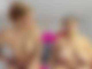 Carolinee-Torres's Live Sex Cam Show