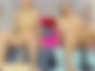Carolinee-Torres's Live Sex Cam Show