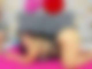 Carolinee-Torres's Live Sex Cam Show