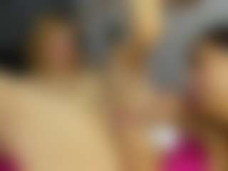 Carolinee-Torres's Live Sex Cam Show