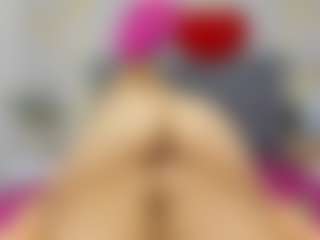 Carolinee-Torres's Live Sex Cam Show