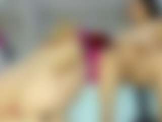 Carolinee-Torres's Live Sex Cam Show