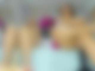 Carolinee-Torres's Live Sex Cam Show