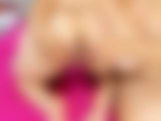 Carolinee-Torres's Live Sex Cam Show