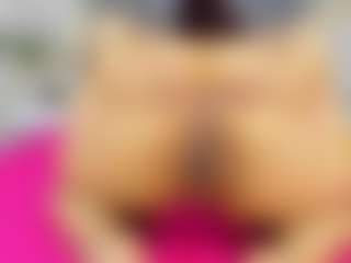 Carolinee-Torres's Live Sex Cam Show