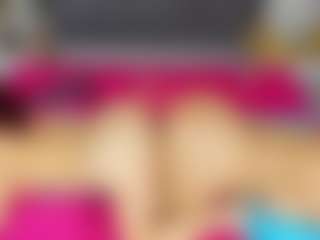 Carolinee-Torres's Live Sex Cam Show