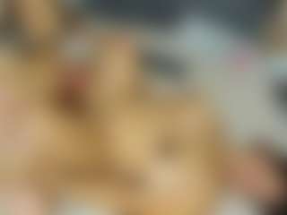 Live cam show with Carolinee-Torres - Red Hair on mypornchat.com