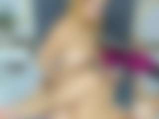 Live cam show with Carolinee-Torres - BBW on SinfulBabes