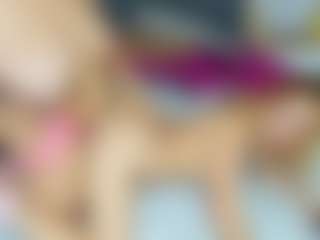 Carolinee-Torres's Live Sex Cam Show