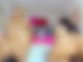 Carolinee-Torres's Live Sex Cam Show