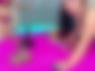 Carolinee-Torres's Live Sex Cam Show
