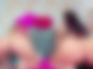 Carolinee-Torres's Live Sex Cam Show