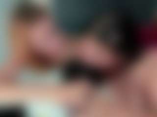 Carolinee-Torres's Live Sex Cam Show