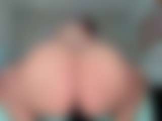 Live cam show with Carolinee-Torres - Camel Toe on sexylive.show