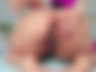 Carolinee-Torres's Live Sex Cam Show