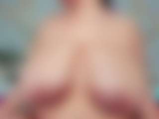 Carolinee-Torres's Live Sex Cam Show