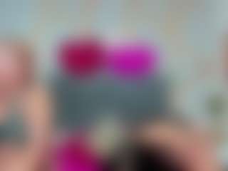 Live cam show with Carolinee-Torres - BBW on https://playwithruby.com
