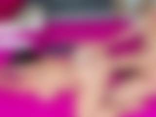 Carolinee-Torres's Live Sex Cam Show