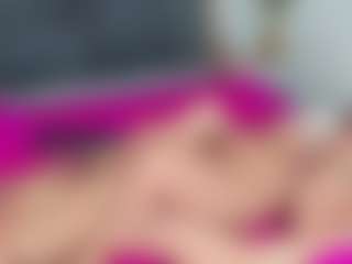 Carolinee-Torres's Live Sex Cam Show