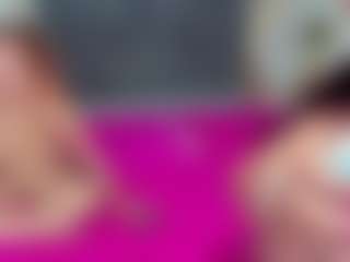 Carolinee-Torres's Live Sex Cam Show