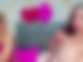 Carolinee-Torres's Live Sex Cam Show