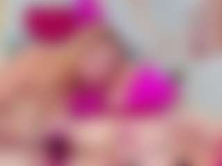Carolinee-Torres's Live Sex Cam Show