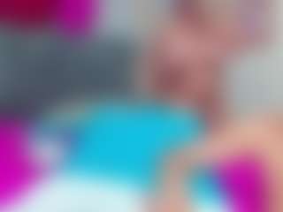 Carolinee-Torres's Live Sex Cam Show