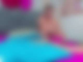 Carolinee-Torres's Live Sex Cam Show
