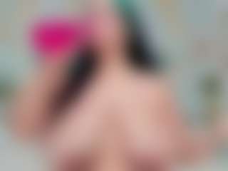 Carolinee-Torres's Live Sex Cam Show