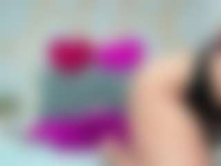 Carolinee-Torres's Live Sex Cam Show