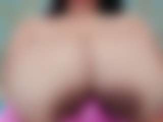 Carolinee-Torres's Live Sex Cam Show