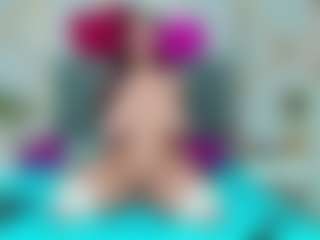 Carolinee-Torres's Live Sex Cam Show