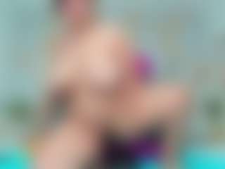 Carolinee-Torres's Live Sex Cam Show
