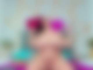 Carolinee-Torres's Live Sex Cam Show