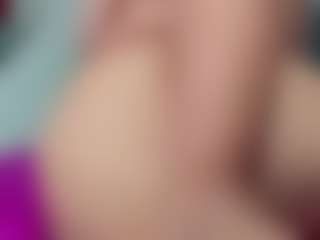 Carolinee-Torres's Live Sex Cam Show
