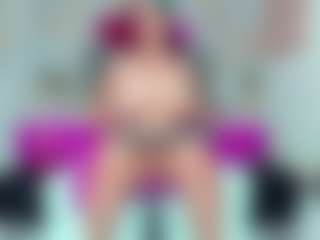 Carolinee-Torres's Live Sex Cam Show