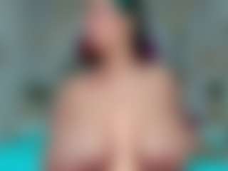 Live cam show with Carolinee-Torres - Ass Bouncing on Streamer API