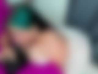 Carolinee-Torres's Live Sex Cam Show