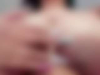 Carolinee-Torres's Live Sex Cam Show