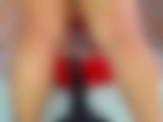 Live cam show with Carolinee-Torres - Ass Bouncing on Streamer API