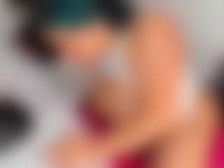 Carolinee-Torres's Live Sex Cam Show