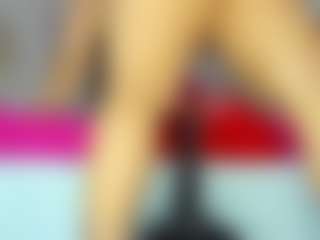 Carolinee-Torres's Live Sex Cam Show