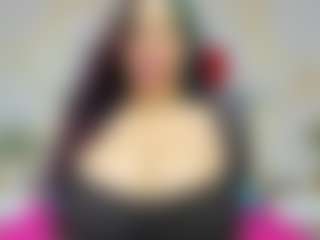 Live cam show with Carolinee-Torres - Big Tits on Camsoda
