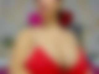 Live cam show with Carolinee-Torres - BBW on Camming Site